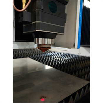 CNC Laser Fabrication 400w 500w 1000w 2000w Découpeuse laser à fibre métallique protégée